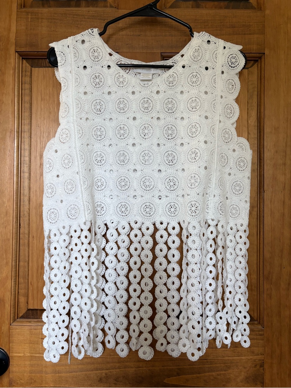 NWT House of Harlow 1960 White Crochet Fringe Vest Sleeveless Boho Top One Size